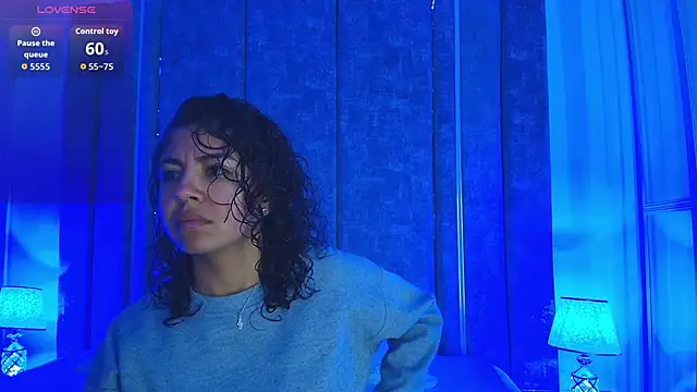 Amareto  online show from 11/28/25, 11:32