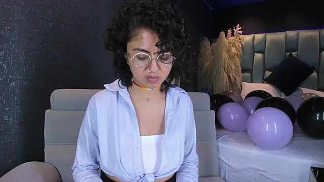 Amareto  online show from 03/01/25, 04:54