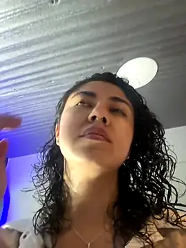 Amareto  online show from 11/19/25, 11:10