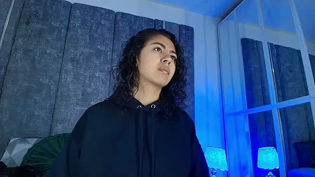 Amareto  online show from 03/25/26, 11:09