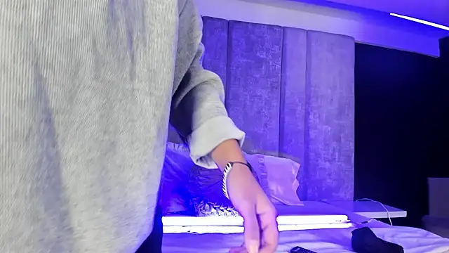 Amareto  online show from 03/10/26, 09:46