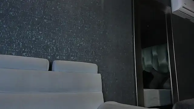 Amareto  online show from 04/04/26, 10:11