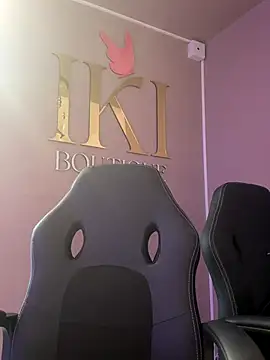 Amareto  online show from 12/02/25, 11:12