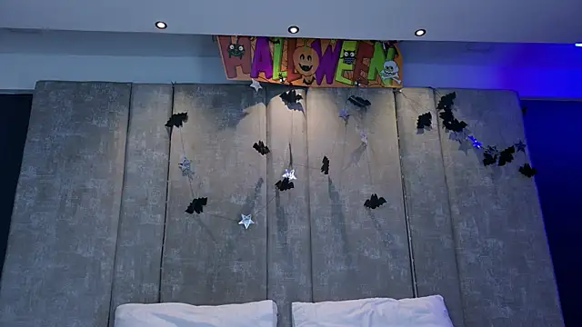 Amareto  online show from 10/25/25, 10:47