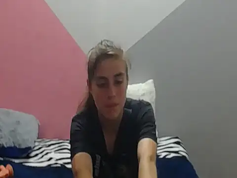 Merily streep online show from 11/20/25, 07:47