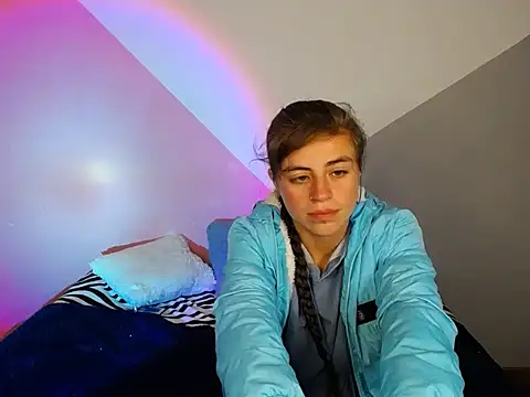 Merily streep online show from 12/18/25, 11:41