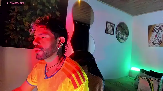 LatinMilk  online show from 07/29/26, 11:59