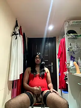 Snapshot of PunyClick8 chatting on 10/01/25, 06:01 PunyClick8 online show from 10/01/25, 06:01