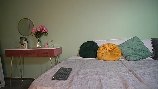 HaileyMoonn online show from 03/10/25, 04:49