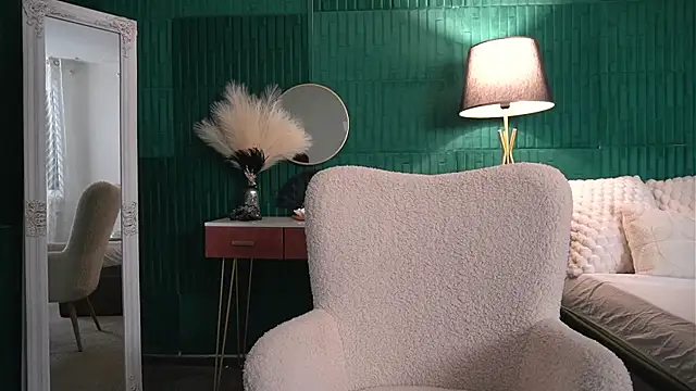 HaileyMoonn online show from 05/01/26, 03:22