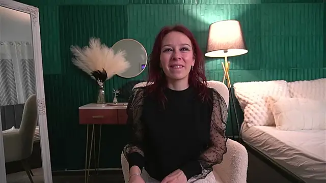 HaileyMoonn online show from 02/14/26, 05:07