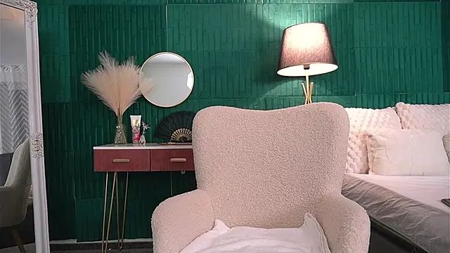 HaileyMoonn online show from 11/27/25, 04:35