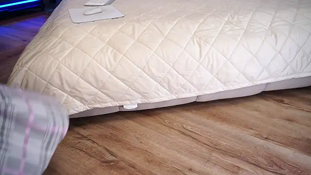 NovaMaria online show from 11/04/25, 08:40