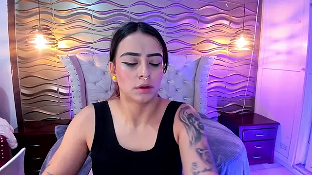 Andreita Jones online show from 11/11/25, 11:49