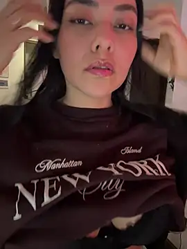 PetitLumiere online show from 01/19/25, 02:36