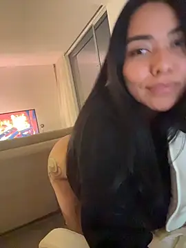 PetitLumiere online show from 11/10/25, 03:44