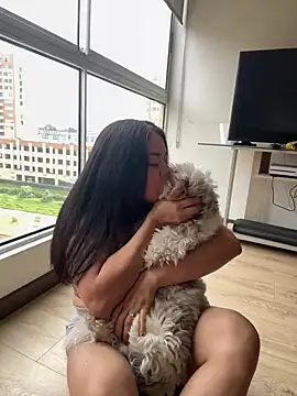 PetitLumiere online show from 02/08/25, 04:14