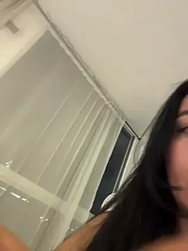 PetitLumiere online show from 04/03/26, 03:24