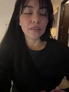 PetitLumiere online show from 02/28/25, 01:26