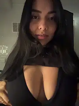 PetitLumiere online show from 02/28/26, 06:02