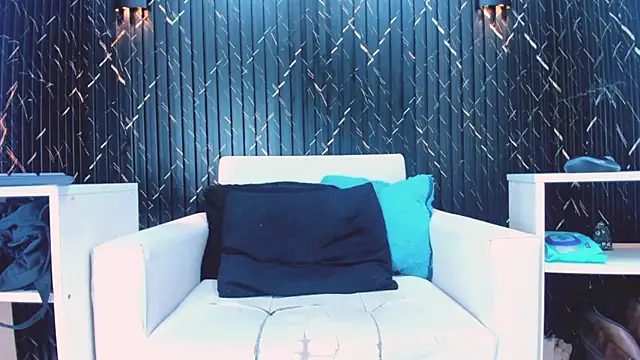 Snapshot of ricky_vill_ chatting on 06/27/26, 12:00 ricky vill online show from 06/27/26, 12:00