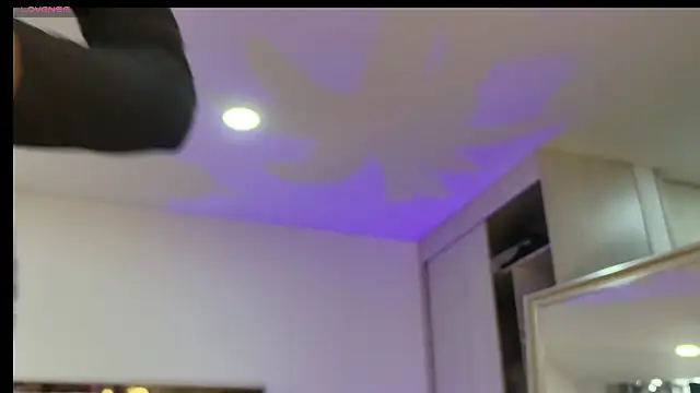 Ammy Castro online show from 11/11/25, 09:42