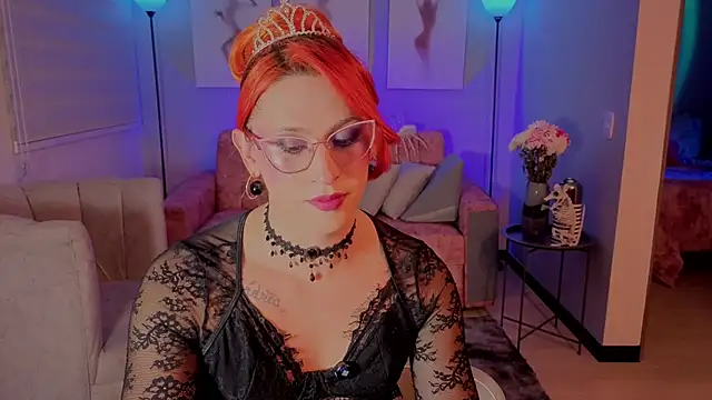 Juliana Saenzz online show from 10/18/25, 04:58