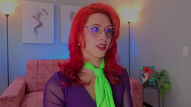 Snapshot of Juliana_Saenzz chatting on 12/21/25, 06:20 Juliana Saenzz online show from 12/21/25, 06:20