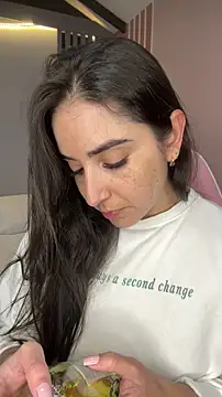 Victoria-And1 online show from 12/02/25, 01:39