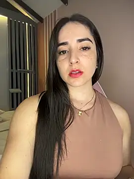 Snapshot of Victoria-And1 chatting on 02/06/26, 01:12 Victoria-And1 online show from 02/06/26, 01:12