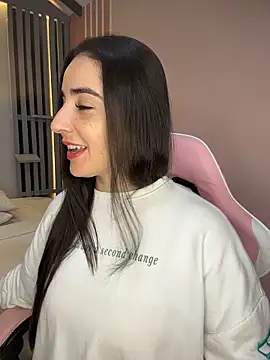 Snapshot of Victoria-And1 chatting on 02/04/26, 01:33 Victoria-And1 online show from 02/04/26, 01:33