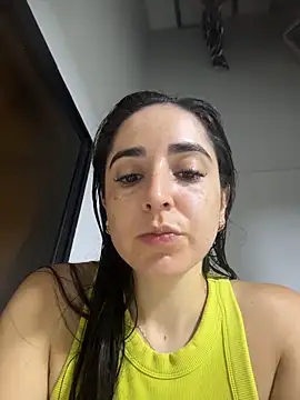 Victoria-And1 online show from 04/16/26, 12:33
