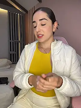 Victoria-And1 online show from 04/15/26, 01:11