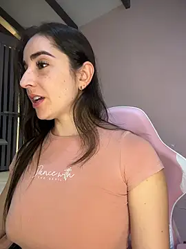 Victoria-And1 online show from 05/05/26, 02:03