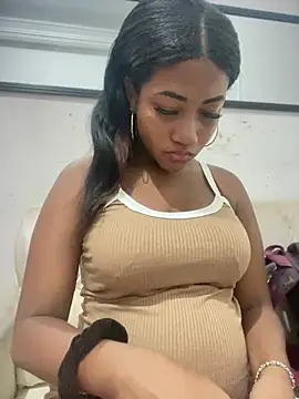 AleezaFrench online show from 03/22/26, 02:07