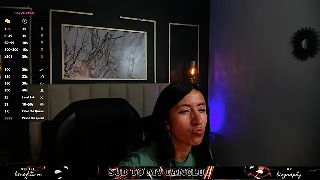 kira moon   online show from 09/17/25, 09:17