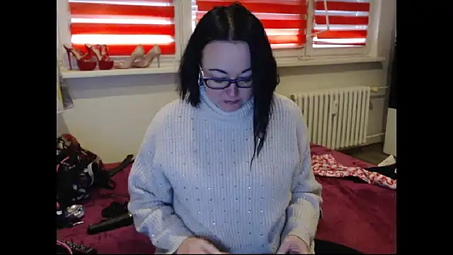 Snapshot of Alexie33 chatting on 03/28/26, 10:38 Alexie33 online show from 03/28/26, 10:38