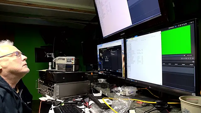 ButtCrackShowing-OOPS online show from 04/21/26, 02:14