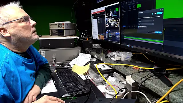 Snapshot of ButtCrackShowing-OOPS chatting on 02/24/26, 06:31 ButtCrackShowing-OOPS online show from 02/24/26, 06:31