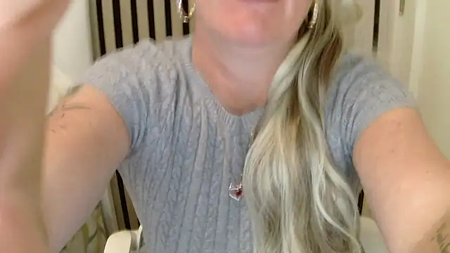 xxNoeliaxx online show from 03/15/26, 08:54