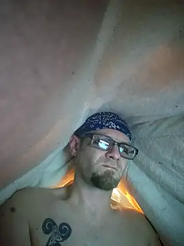 Herwish online show from 12/16/25, 04:17