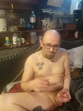 Herwish online show from 03/12/26, 10:30