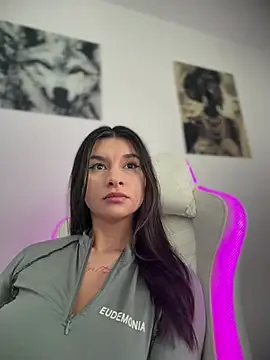 Simply the best online show from 03/18/26, 02:19