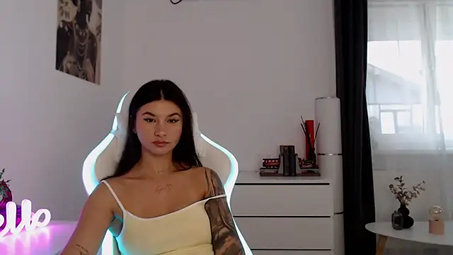 Simply the best online show from 09/23/25, 04:14