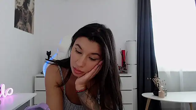 Simply the best online show from 09/19/25, 11:58