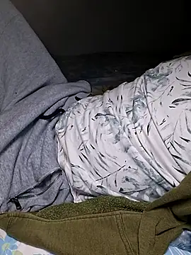 molozeb online show from 10/31/25, 06:04