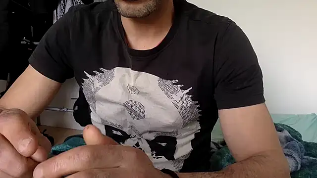 molozeb online show from 03/23/26, 03:45