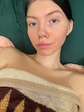 Lisaaa Alisa online show from 12/02/25, 03:52