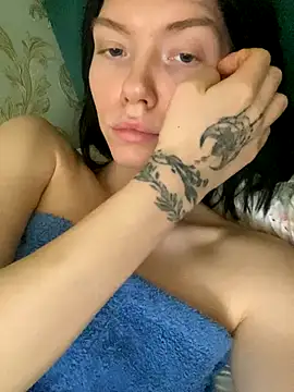 Lisaaa Alisa online show from 11/12/25, 04:38