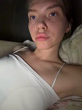 Snapshot of Lisaaa_Alisa chatting on 06/10/26, 06:53 Lisaaa Alisa online show from 06/10/26, 06:53